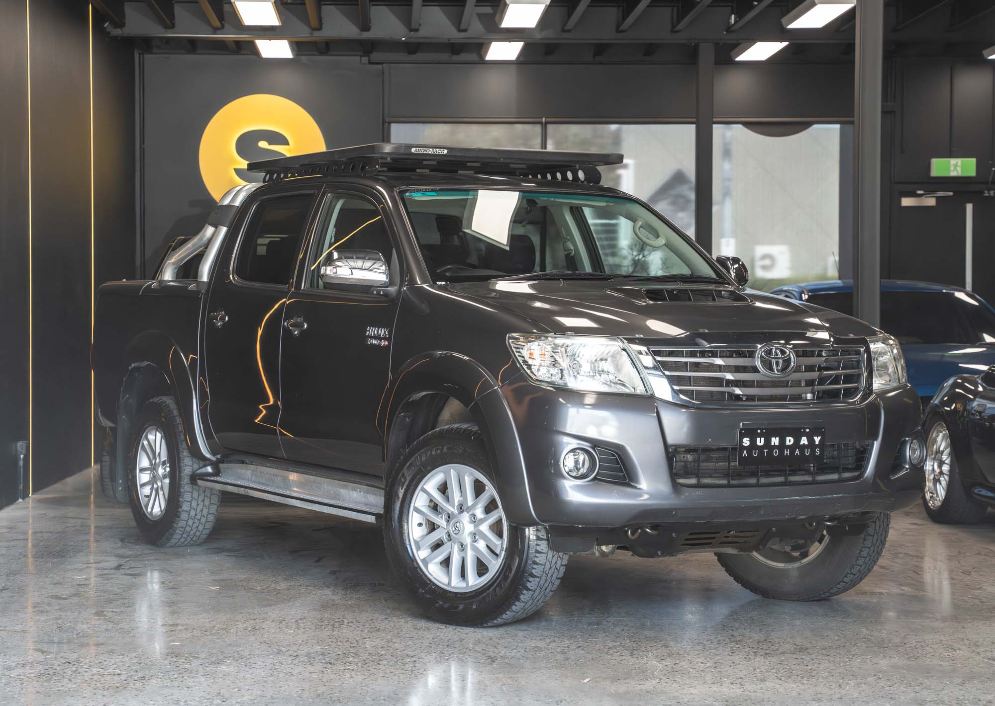 2015 Toyota KUN26R Hilux SR5 | Sunday Autohaus