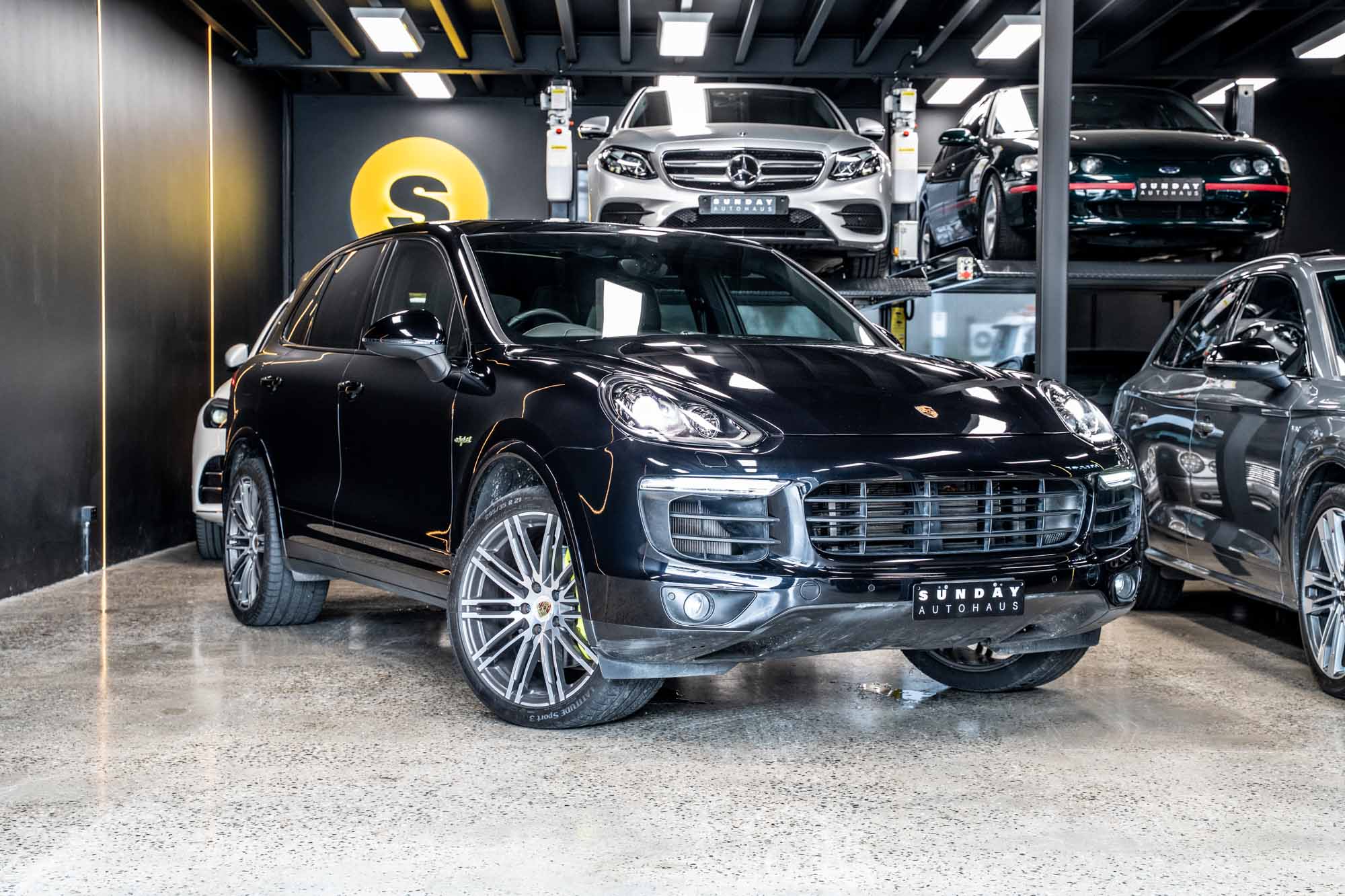 2016 Porsche E2 II Cayenne S E-Hybrid Platinum Edition | Sunday Autohaus